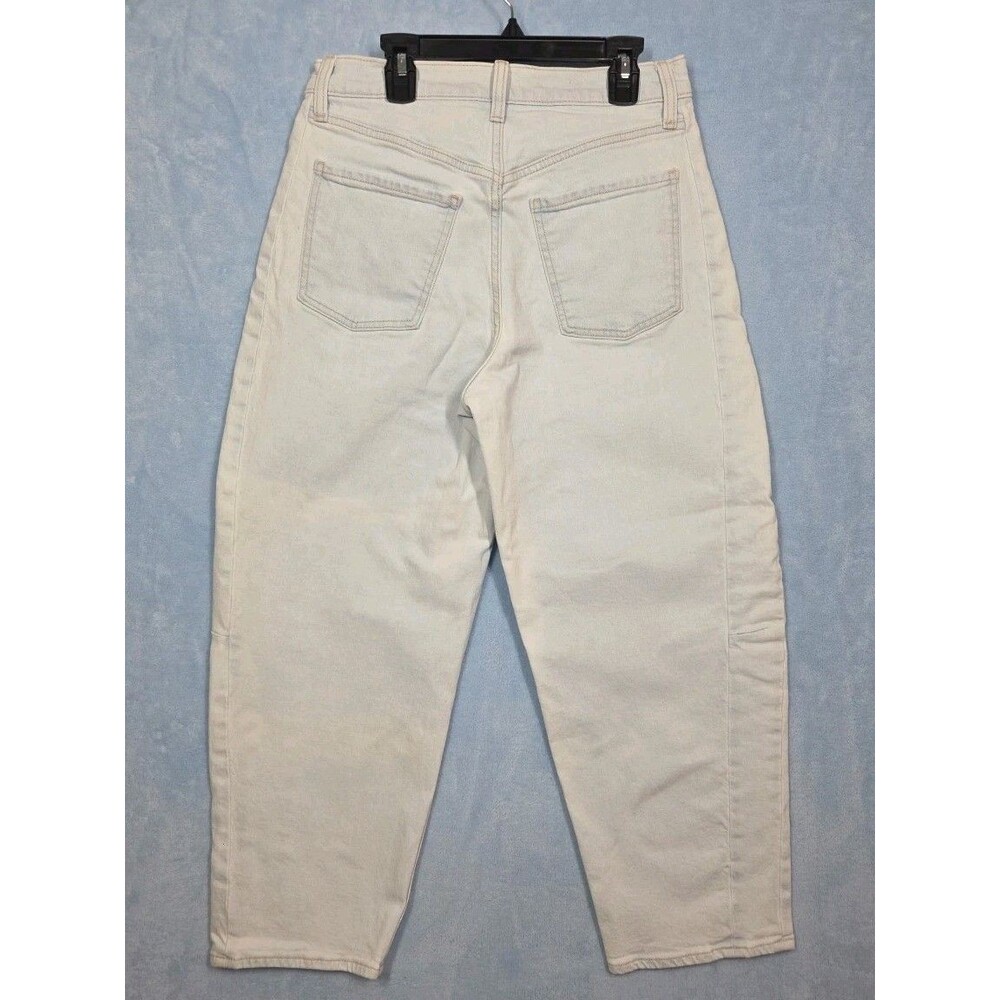 NEW Old Navy Women's High Rise Barrel Leg Denim Jeans Light Wash sz 6 90s Cotton - Picture 4 of 10